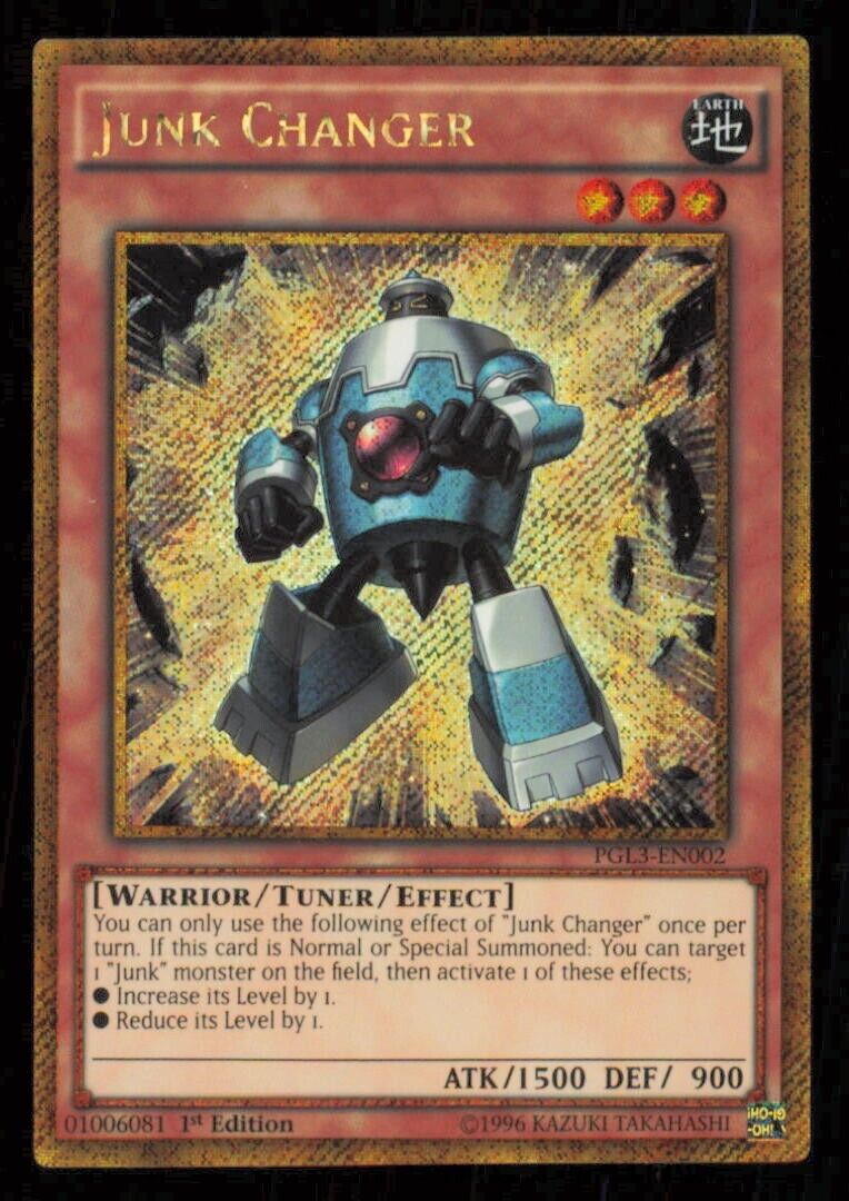 JUNK CHANGER PGL3-EN002 YUGIOH CARD ENGLISH GOLD SECRET RARE HOLO 1st ED NM