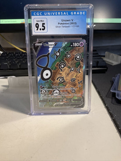 Pokemon TCG - Unown V 177/195 - Silver Tempest - Alt Art - CGC 9.5