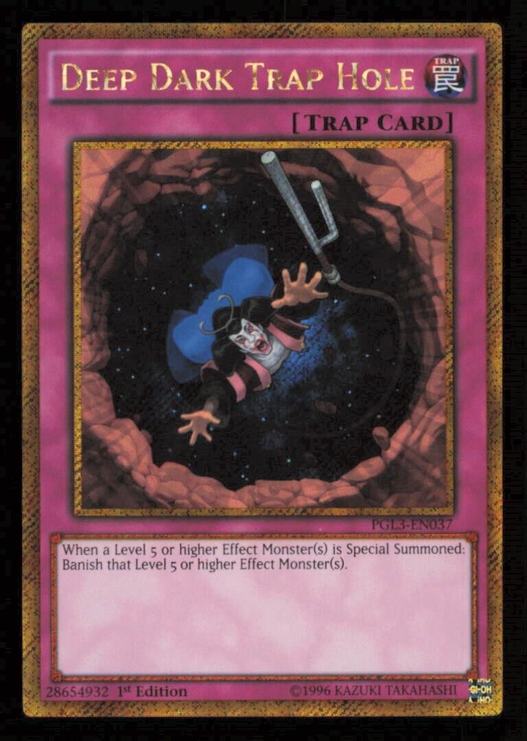 DEEP DARK TRAP HOLE PGL3-EN037 YUGIOH CARD ENGLISH HOLO GOLD SECRET RARE LP